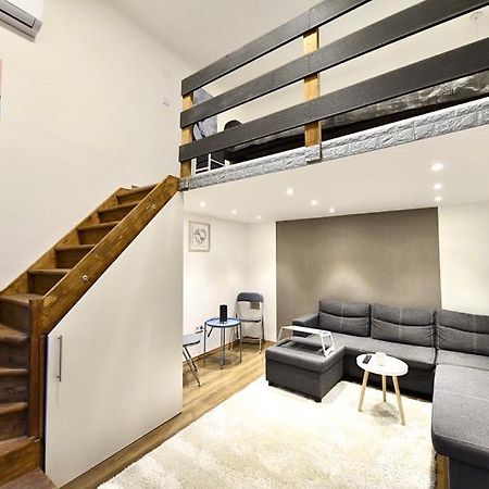 Cute Gallery Apartment Close To The Basilica, Queen Budapest Exterior photo